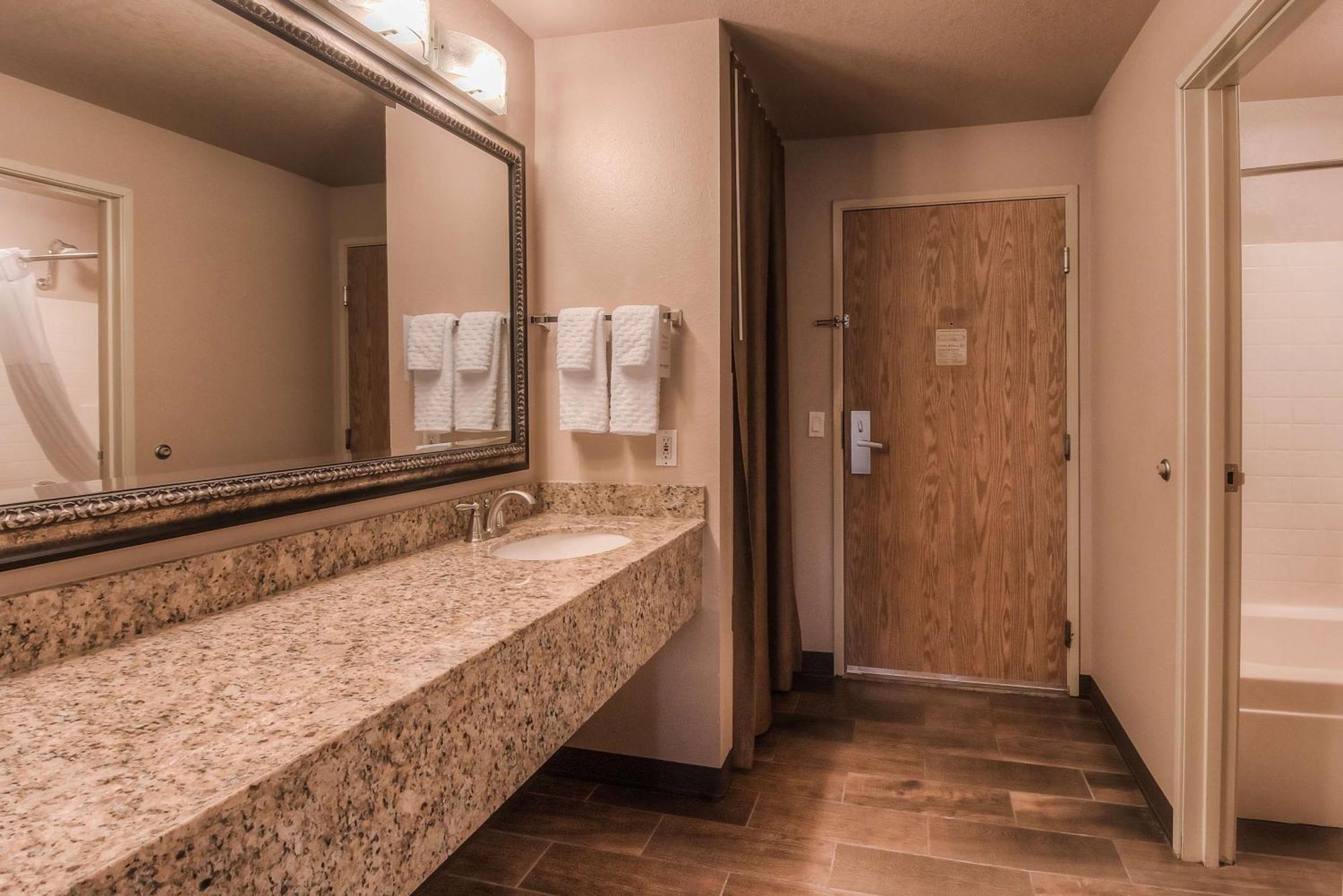 Best Western Plus Yakima Hotel Esterno foto
