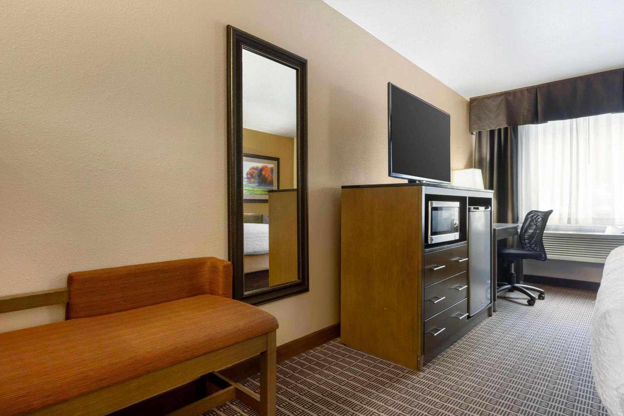 Best Western Plus Yakima Hotel Esterno foto