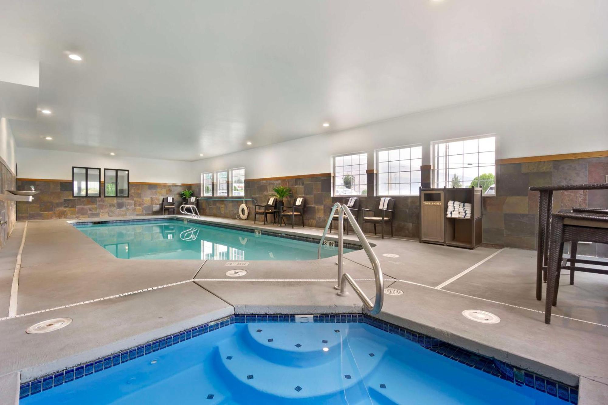 Best Western Plus Yakima Hotel Esterno foto