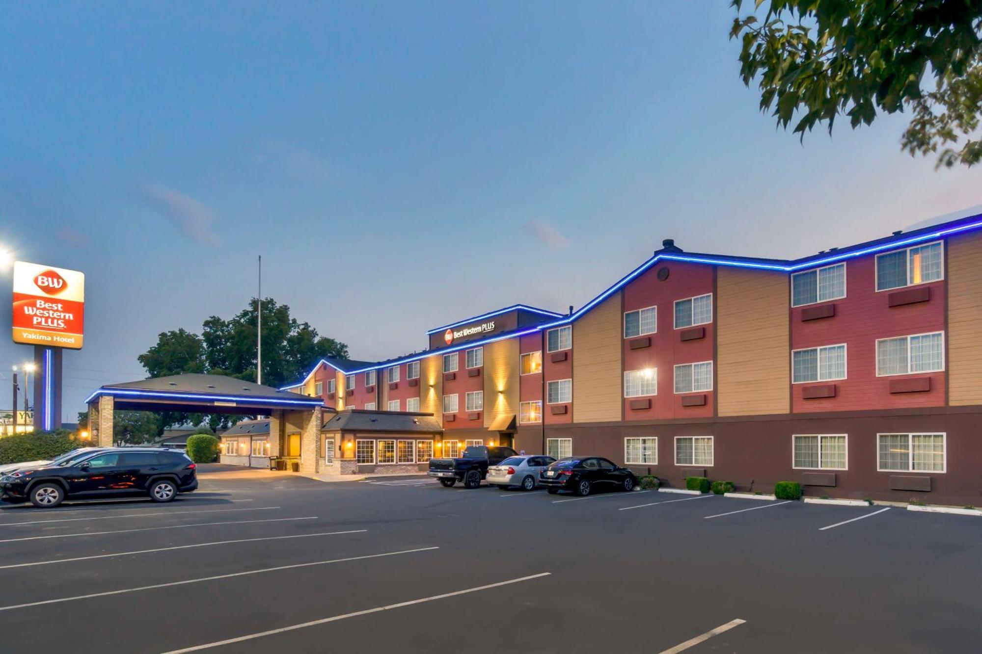 Best Western Plus Yakima Hotel Esterno foto